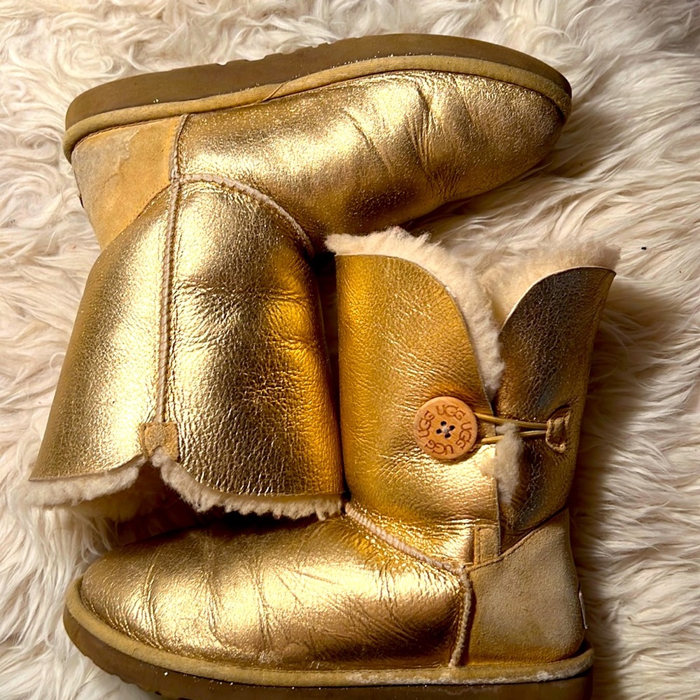 Gold Metallic Bailey Button Ugg